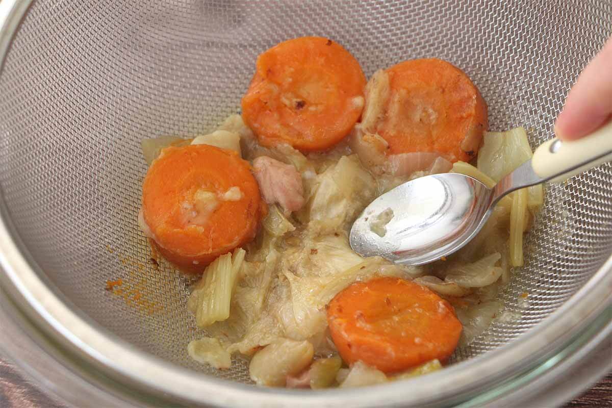 タサン志麻さん「鶏肉のクリーム煮」