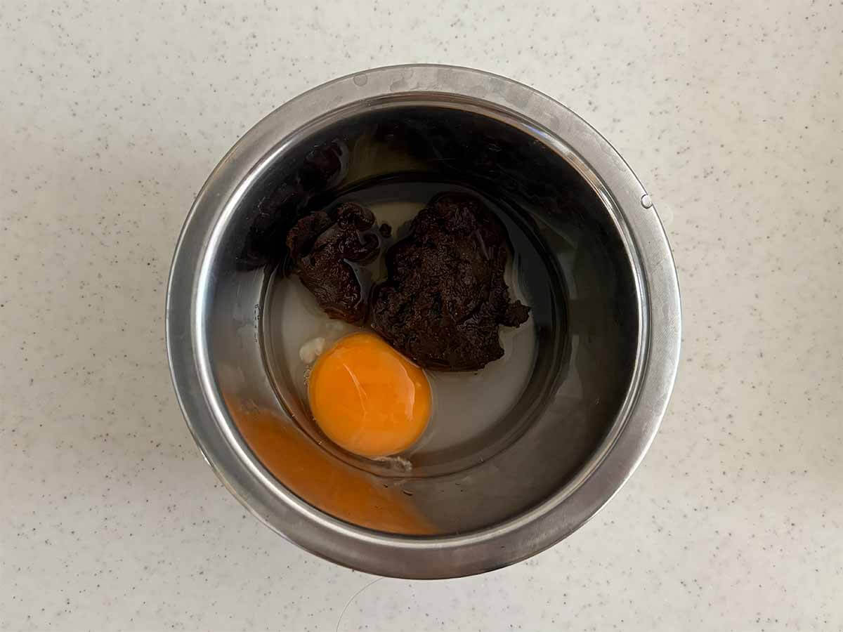 笠原将弘さん「牛肉となすのみそ炒め」