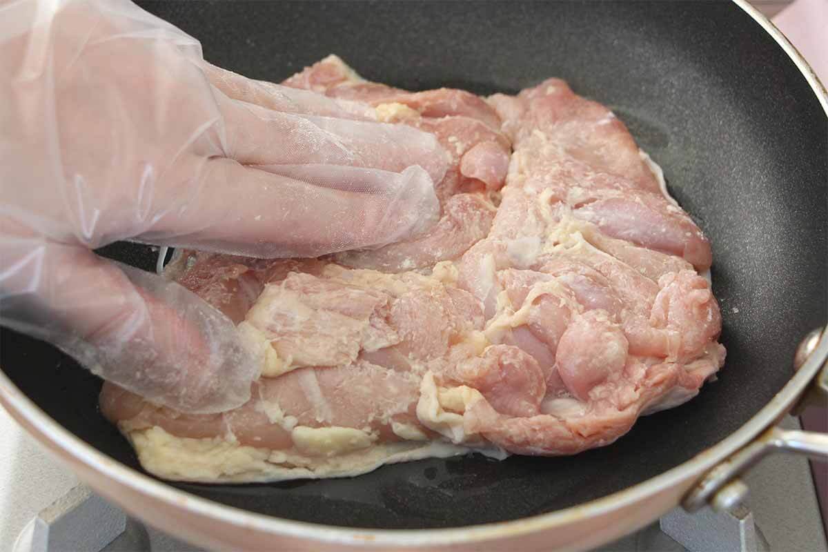 笠原将弘さん「鶏もも肉の梅はちみつ照り焼き」