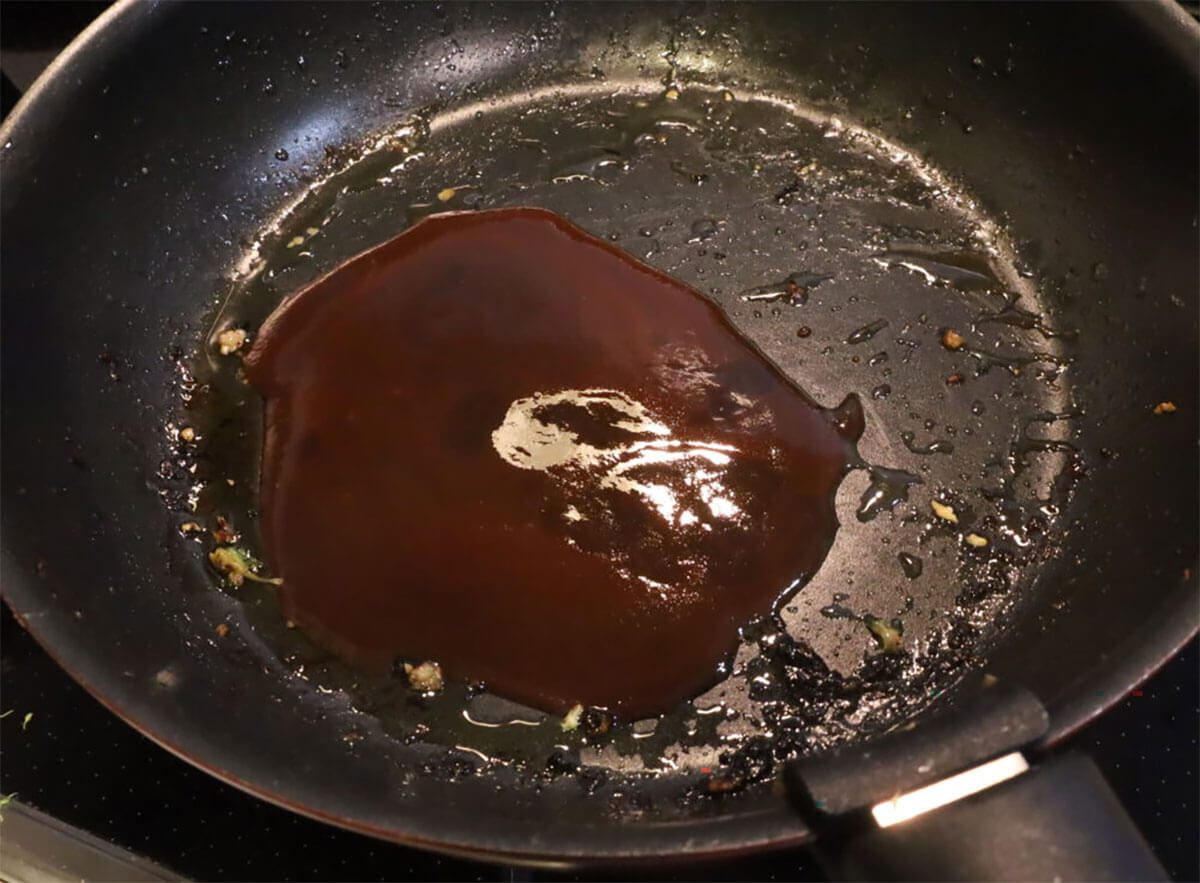 若菜まりえさん「ほくほくブロッコリーの栄養たっぷりハンバーグ」のレシピ