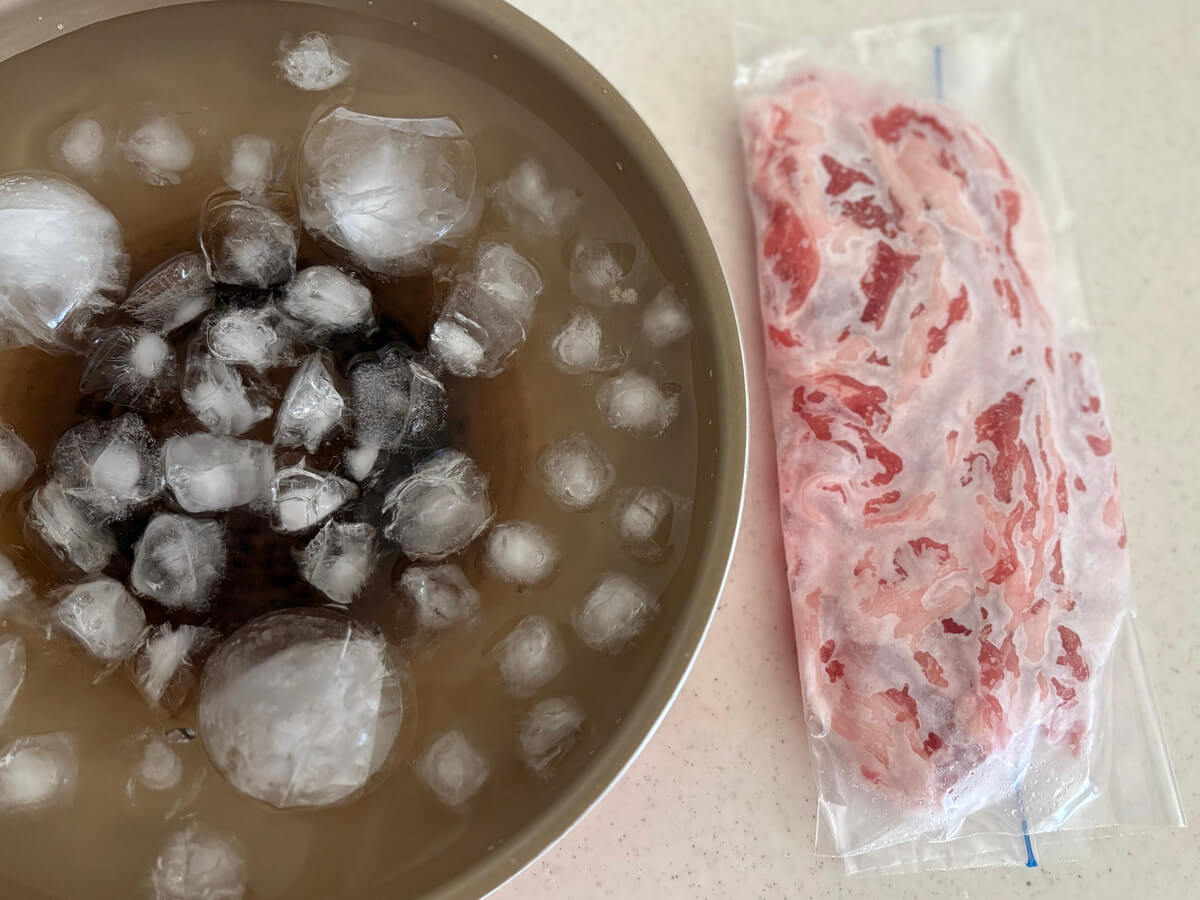 肉の氷水解凍