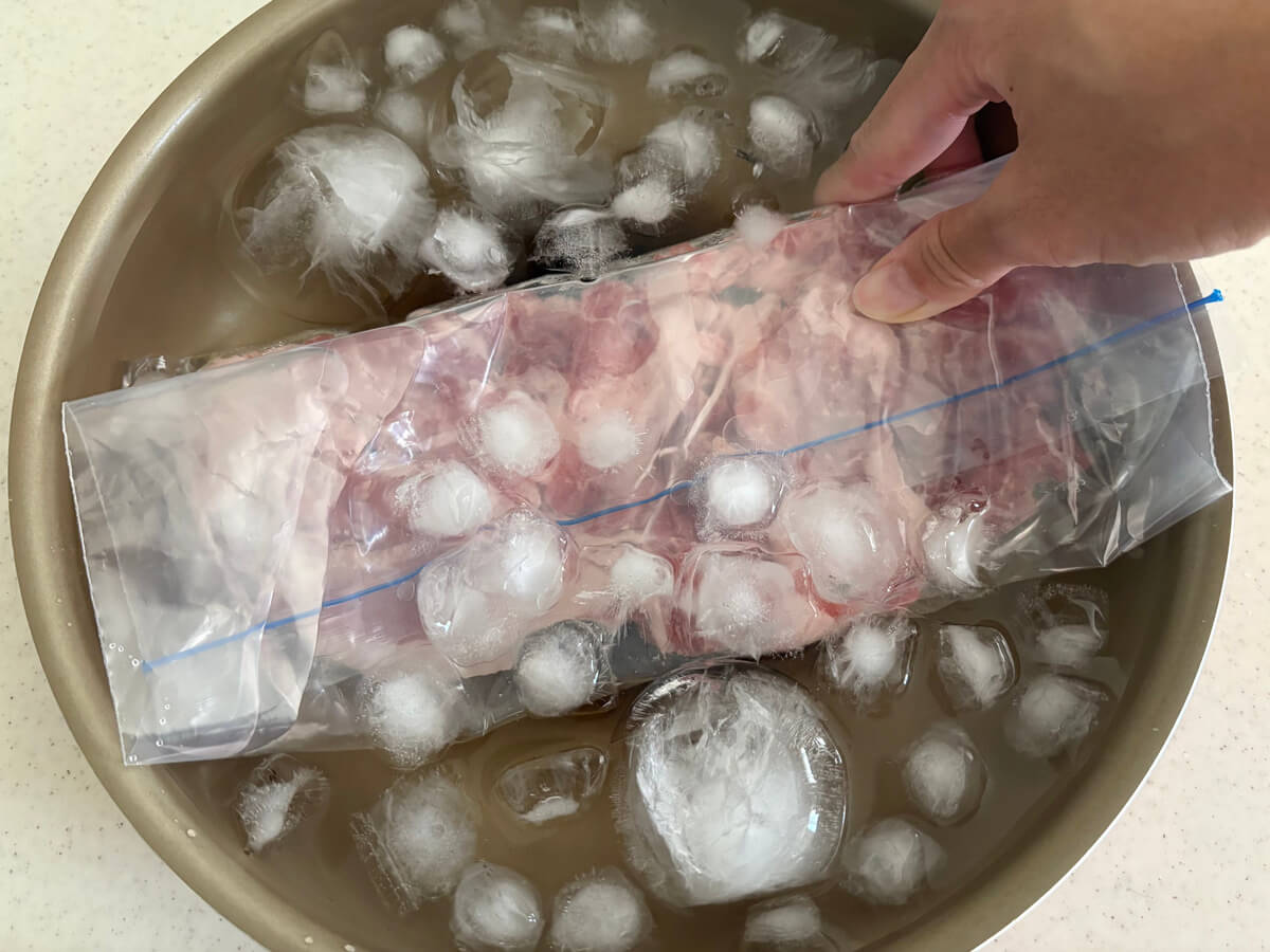 肉の氷水解凍