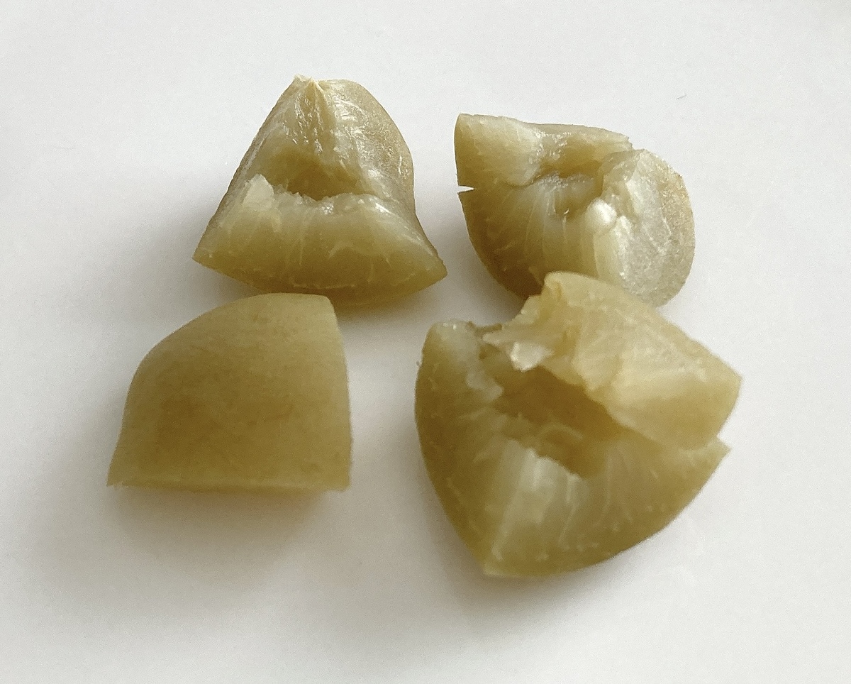ドン・キホーテ「無着色カリカリ梅（140g）」