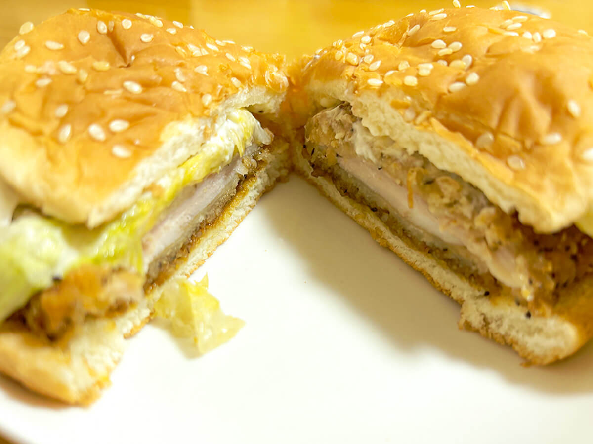 マクドナルド「名古屋名物 手羽先風黒胡椒ジューシーチキン」