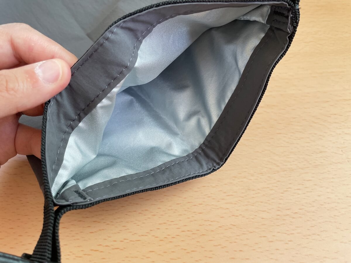無印良品「ランチバッグ ロールトップタイプ」