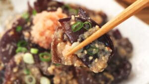 26081312 Gourmet Biz-グルメビズ- きくらげ、だまされたと思ってやってみて「小さじ2あえるだけ」「コリっとやみつき」居酒屋すぎる神おつまみレシピ