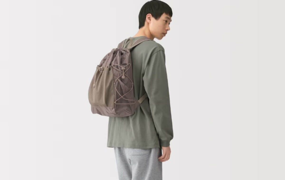 無印良品　撥水　リップストップ　リュックサック