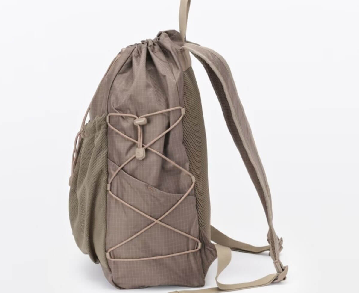 無印良品　撥水　リップストップ　リュックサック