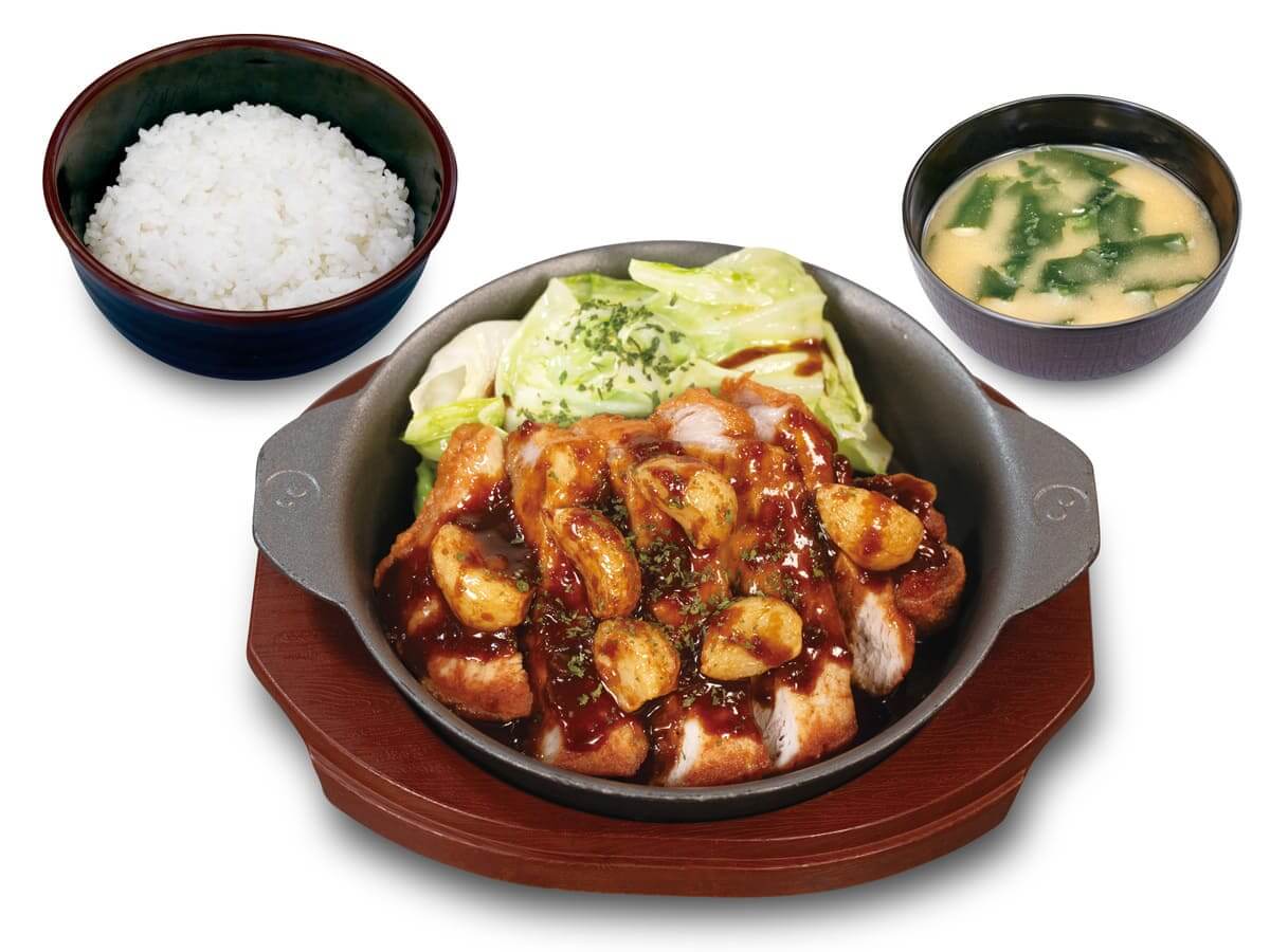 にんにく醬油の揚げる厚切り豚テキ・鶏テキ