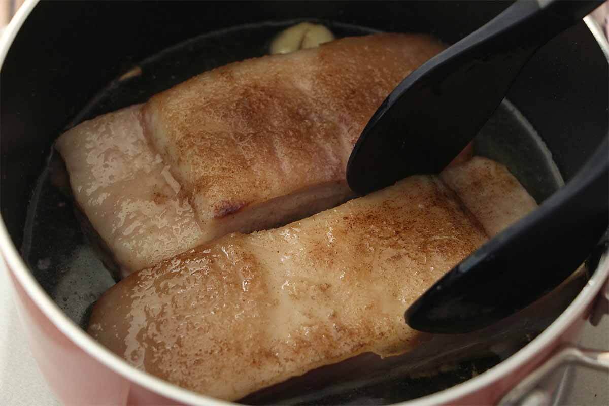 タサン志麻さん「豚バラ肉のコンフィ」