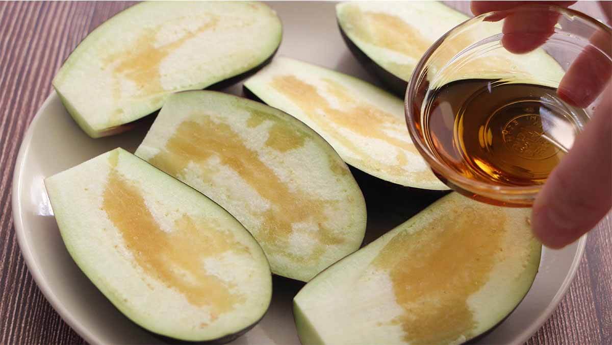 揚げない「なすの煮びたし」