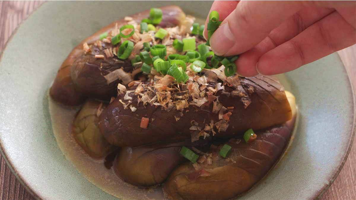 揚げない「なすの煮びたし」
