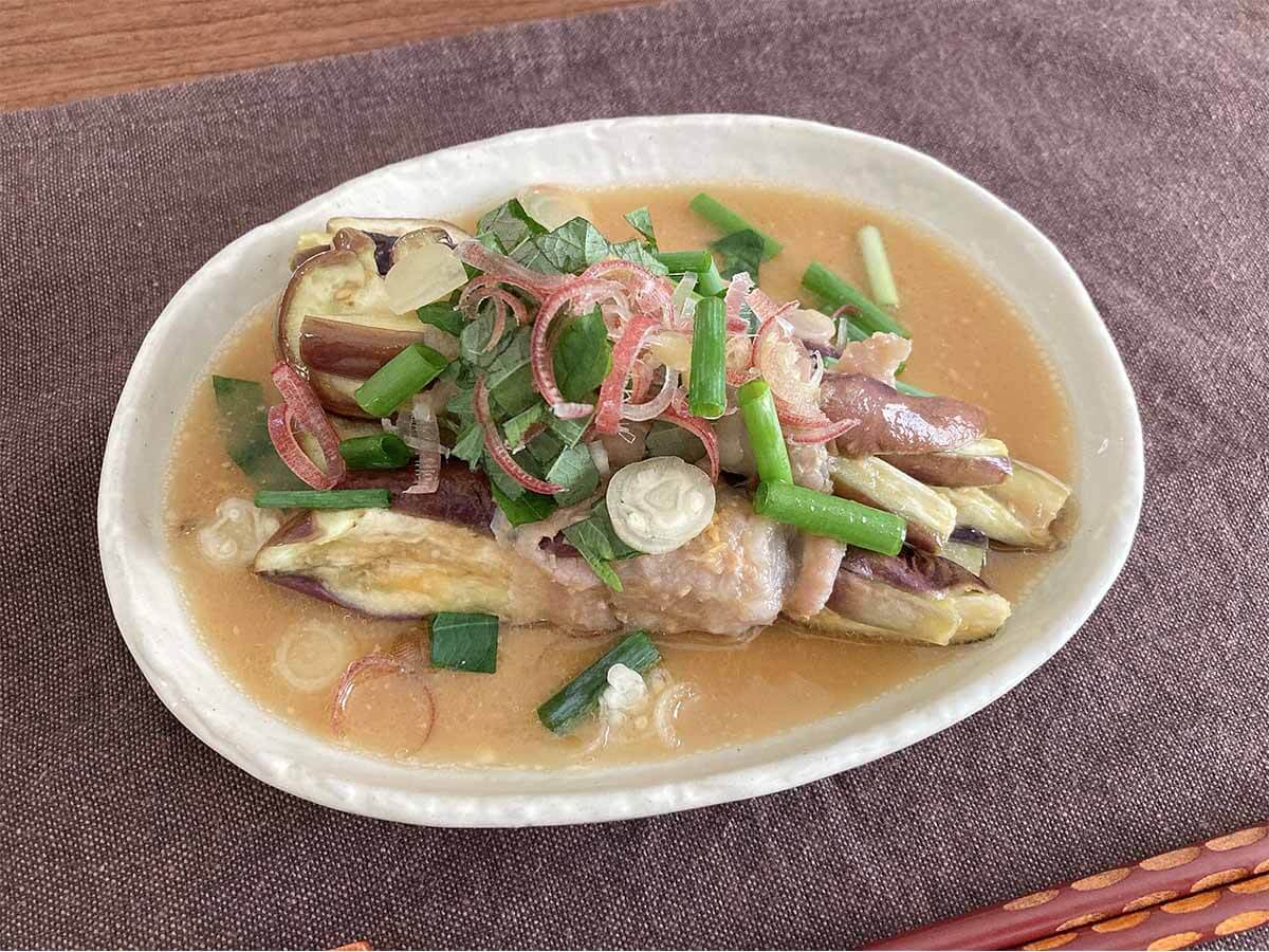 タサン志麻さん「なすと豚バラのレンジ蒸し」