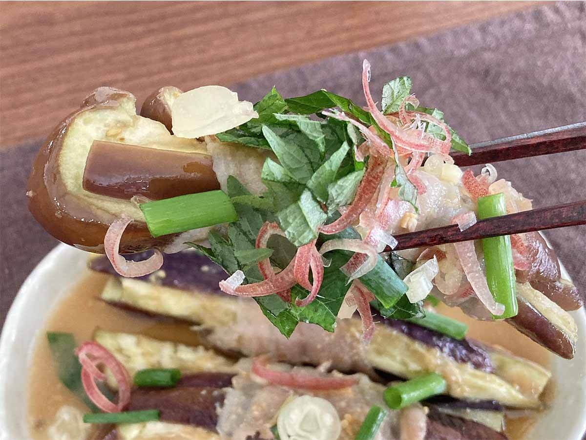 タサン志麻さん「なすと豚バラのレンジ蒸し」