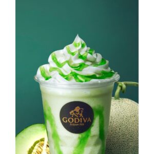 ゴディバ、メロンフレーバーの新作ドリンク3種を販売！チョコレート×メロンの爽やかな味わい
