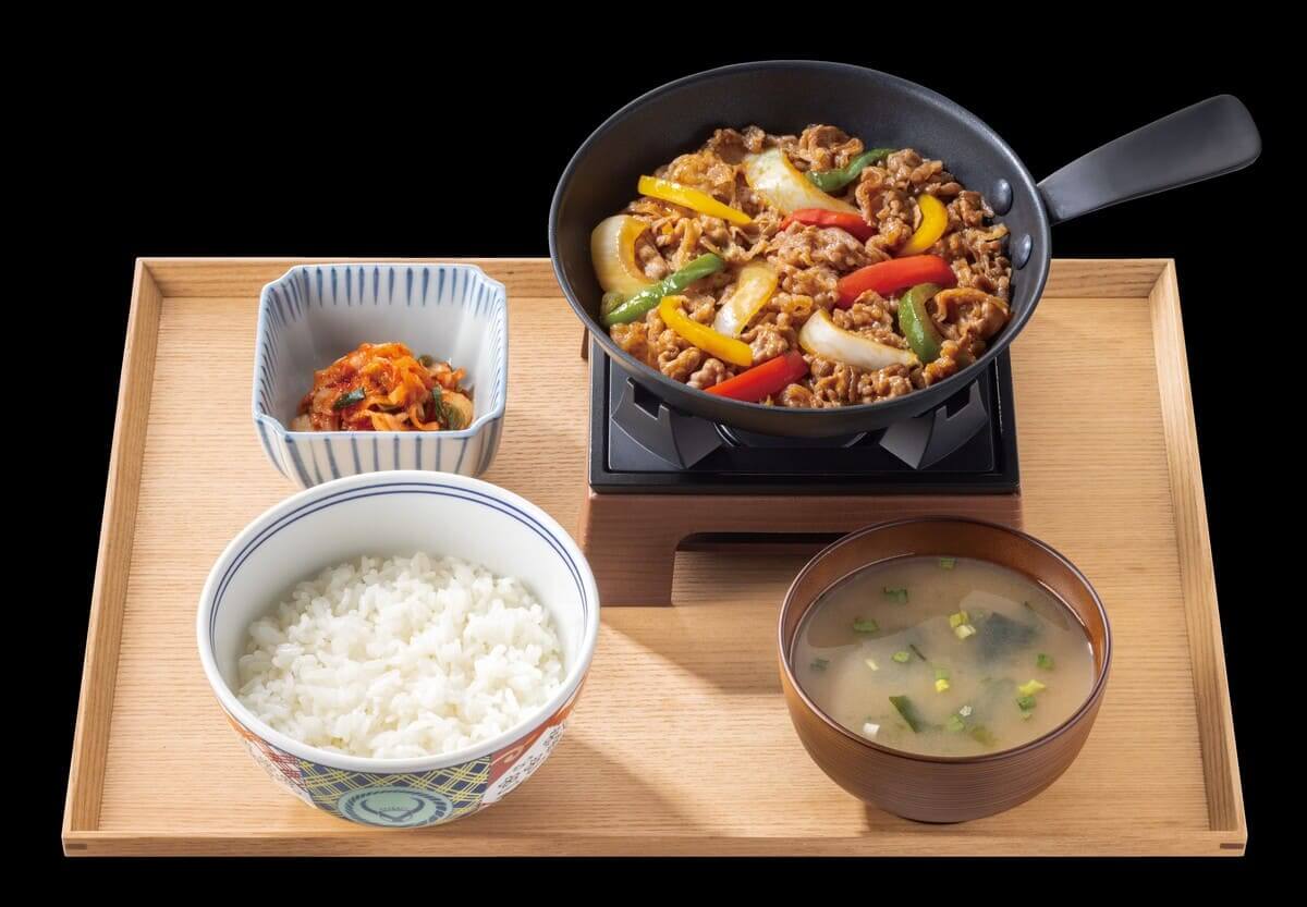 26071642 Gourmet Biz-グルメビズ- 『牛鉄板スタミナ焼肉定食』『牛スタミナ焼肉丼』