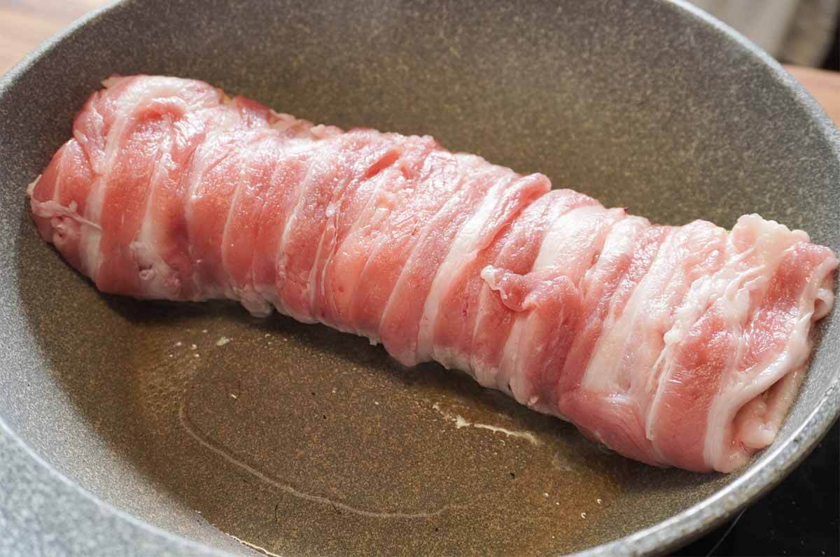 タサン志麻さん「厚揚げとキャベツの豚巻き」