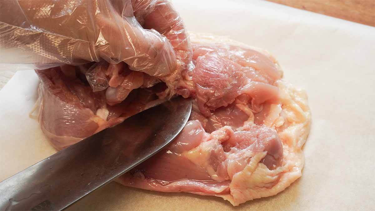 笠原将弘さん「鶏もも肉のにんにく照り焼き」