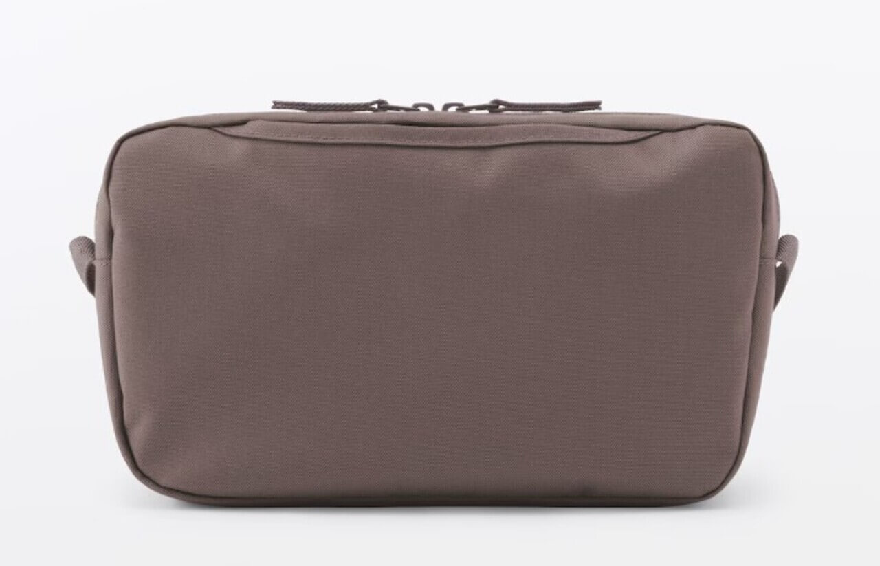 無印良品 撥水　再生ポリエステル　背面ポケット付き　ショルダーバッグ