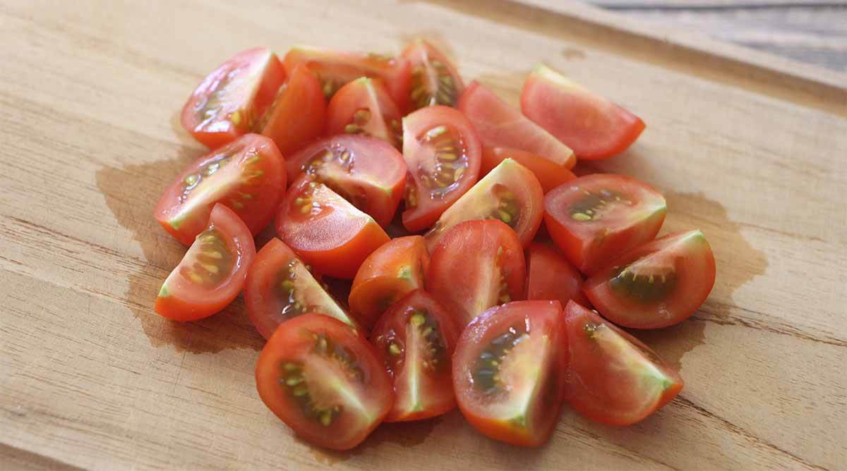 トマトと塩昆布の洋風冷奴