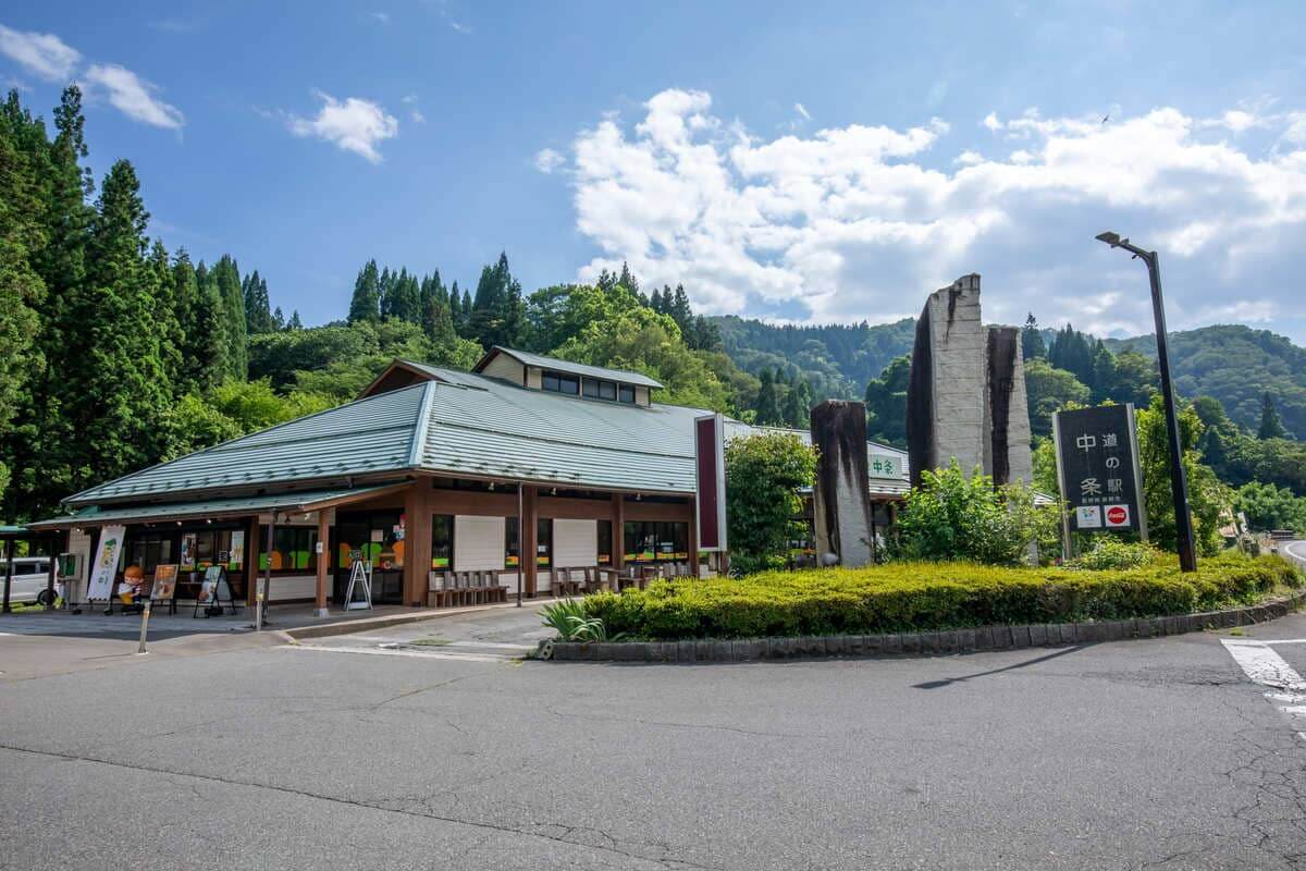 道の駅中条「桃フェア」