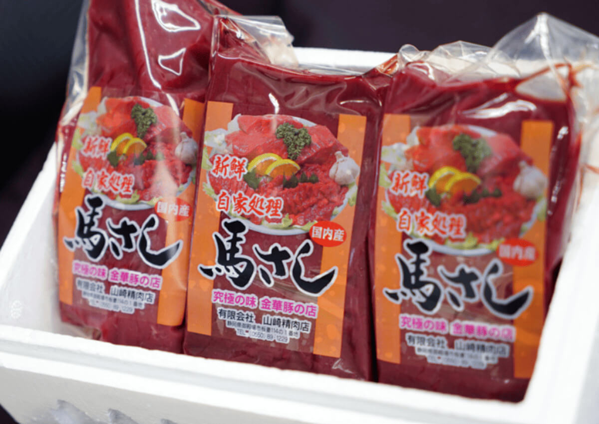 260812_3 Gourmet Biz-グルメビズ- 「山崎精肉店」の「馬刺し」