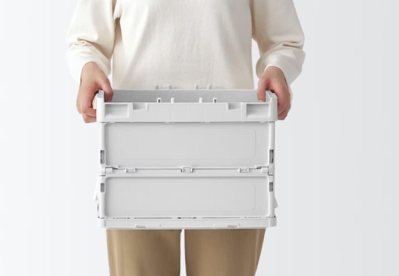 無印良品　再生ポリプロピレン入り　折りたたみコンテナ　窓付　２０Ｌ　ホワイトグレー