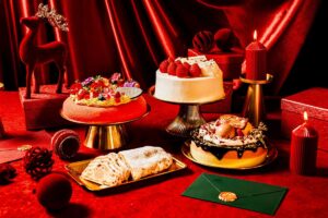 26102241 Gourmet Biz-グルメビズ- 沖縄・ラグナガーデンホテル、「真っ赤なリースのケーキ」クリスマスケーキコレクション2026販売
