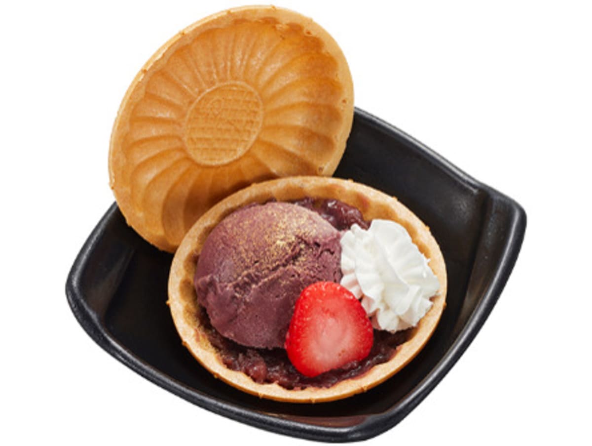 アサイーアイスのもなかサンド